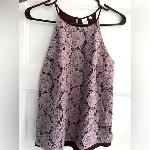 #89 Twik lavender lace halter tank blouse - Picture 2 of 7